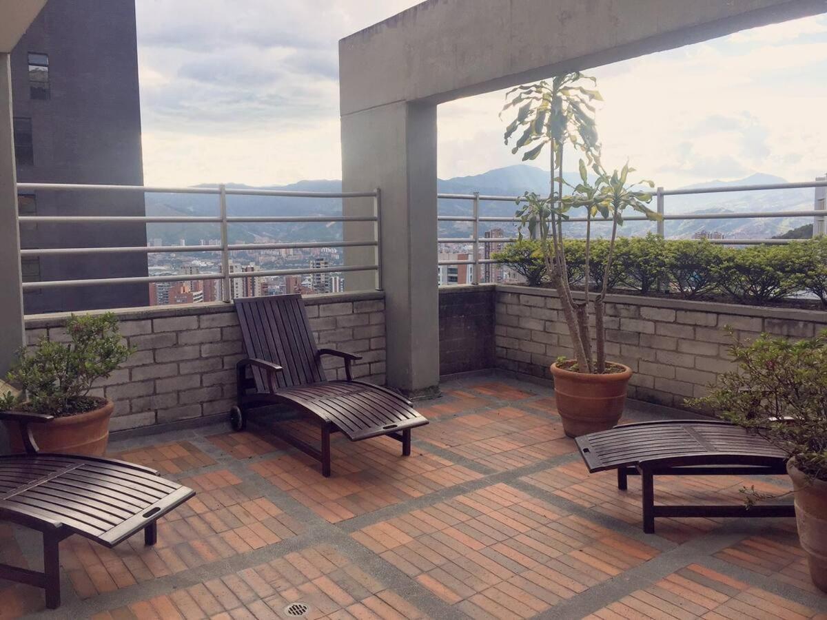 Moderno Apartamento Poblado 10 Min Del Lleras Y Provenza Apartamento Medellín Exterior foto